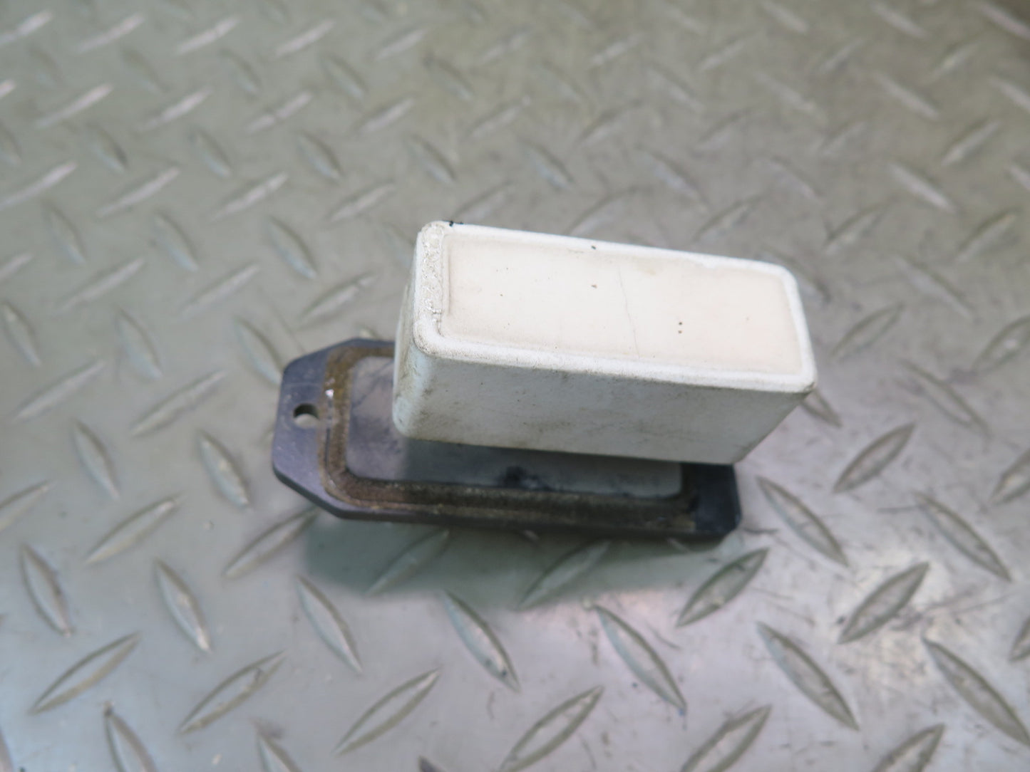 02-08 Dodge RAM 1500 DR A/C Heater Blower Motor Fan Resistor Set of 2