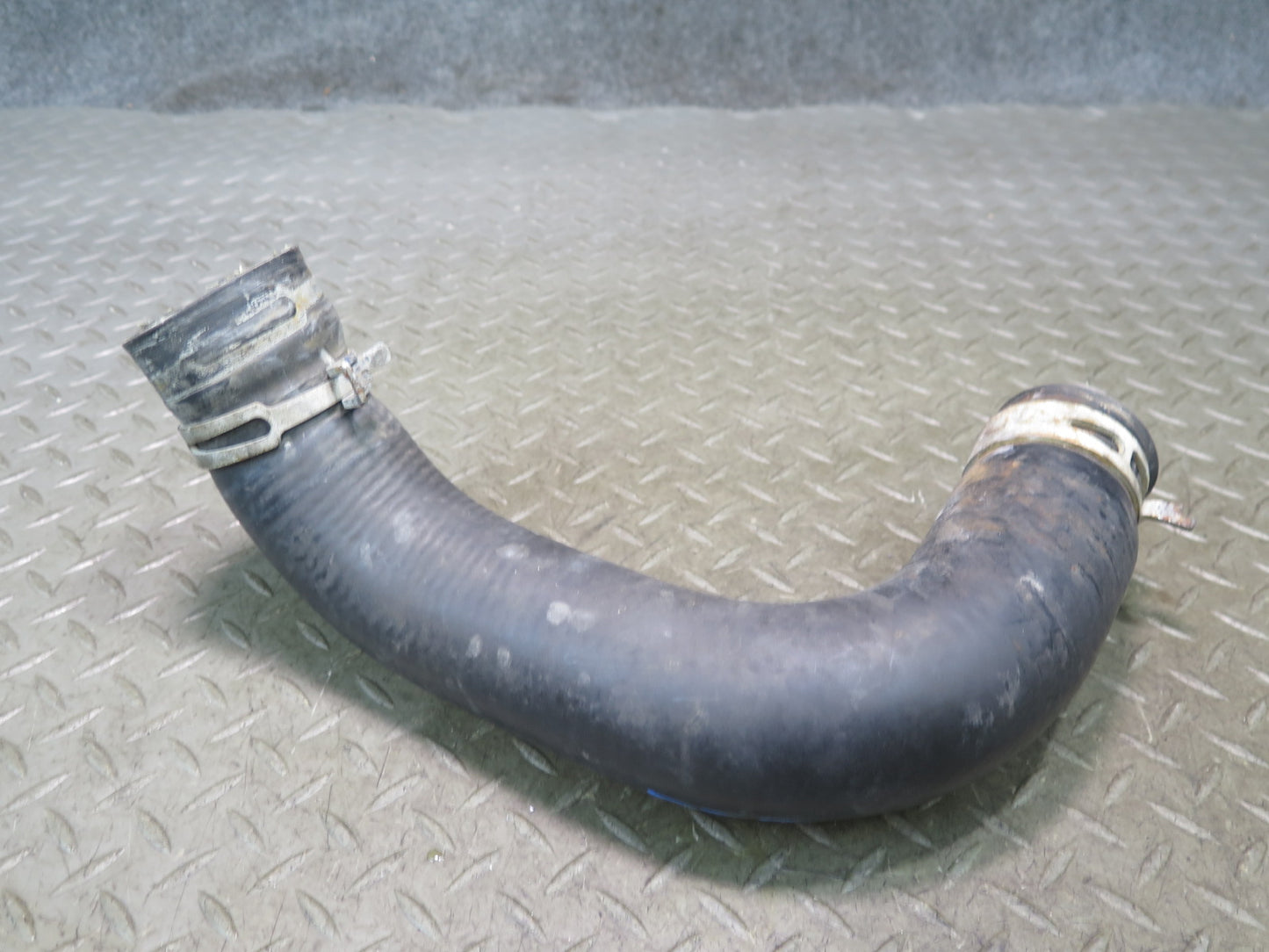05-06 Dodge RAM SRT10 DR Radiator Hose Pipe Line Set of 2