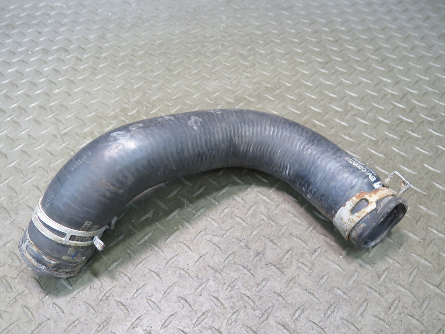 05-06 Dodge RAM SRT10 DR Radiator Hose Pipe Line Set of 2