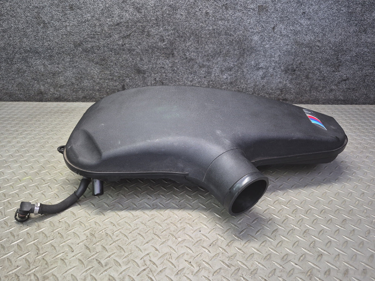 2006-2010 BMW E64 E63 M6 Left & Right Side Air Intake Intake Manifold Plenum Set