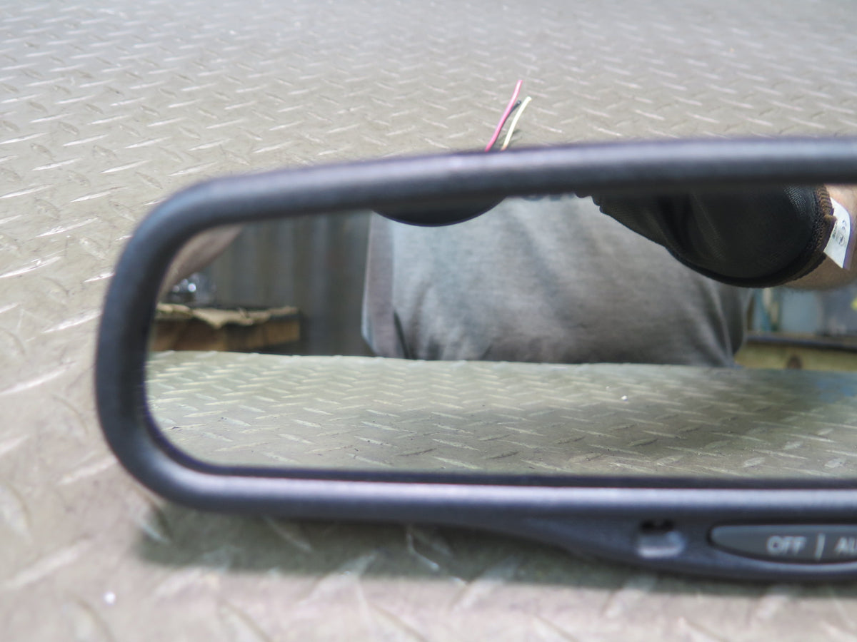 2005 Dodge RAM 1500 DR Auto Dimming Interior Rear View Mirror