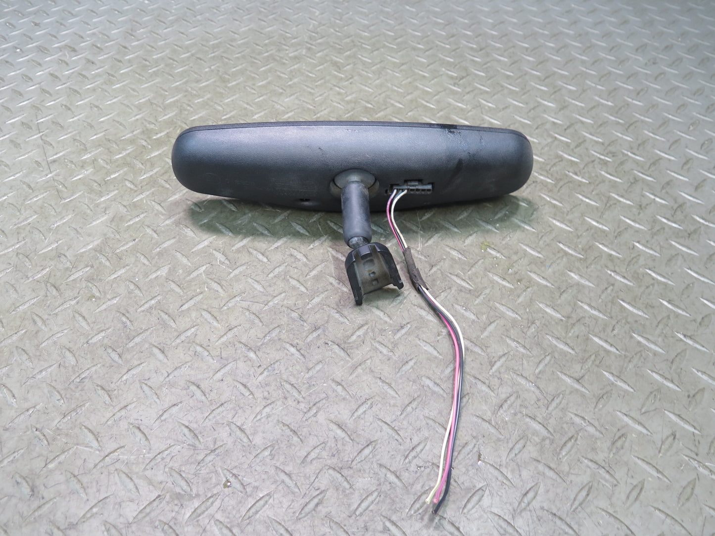 2005 Dodge RAM 1500 DR Auto Dimming Interior Rear View Mirror