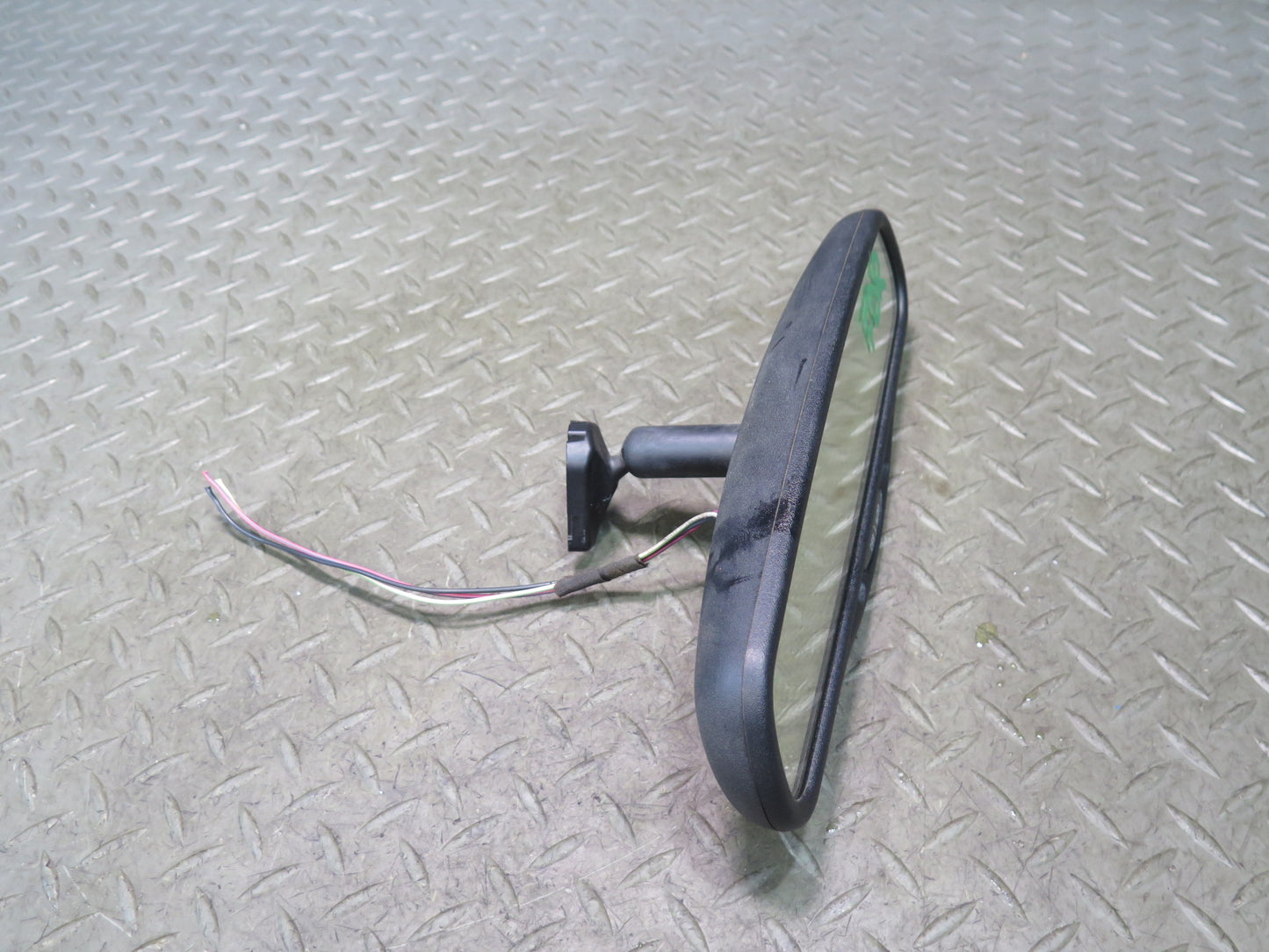 2005 Dodge RAM 1500 DR Auto Dimming Interior Rear View Mirror