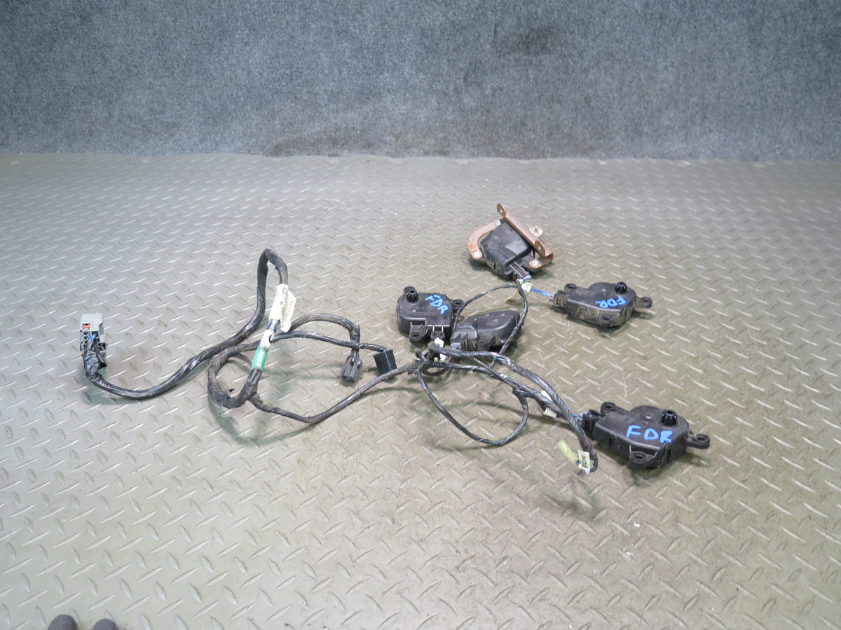 02-05 Dodge RAM 1500 DR A/C Heater Flap Door Actuator Motor Wiring Set OEM