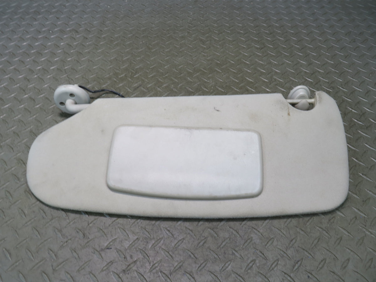 02-08 Dodge RAM 1500 DR Front Left & Right Sun Visor Set of 2