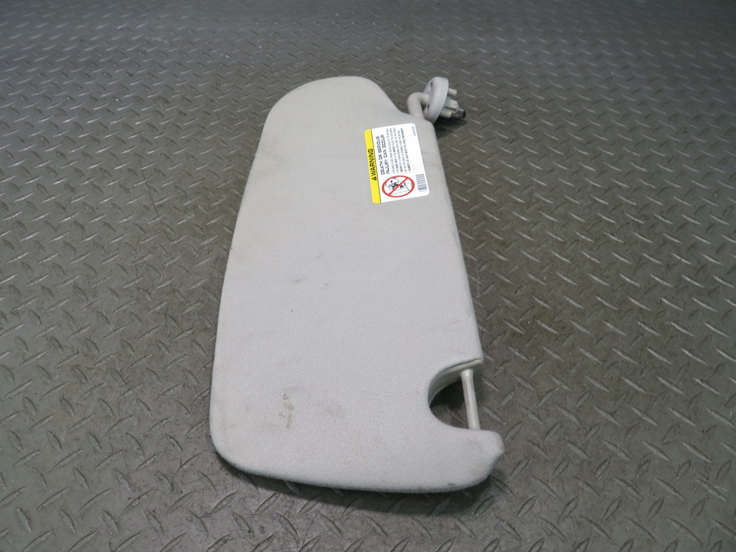 02-08 Dodge RAM 1500 DR Front Left & Right Sun Visor Set of 2