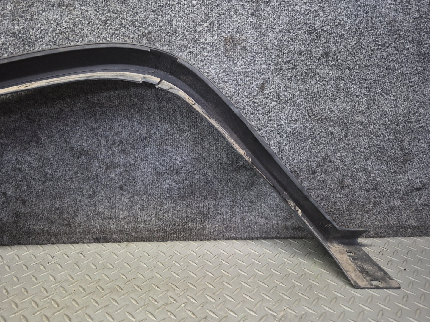 2003-2009 Hummer H2 Rear Left & Right Fender Flare Wheel Arch Molding Set of 2
