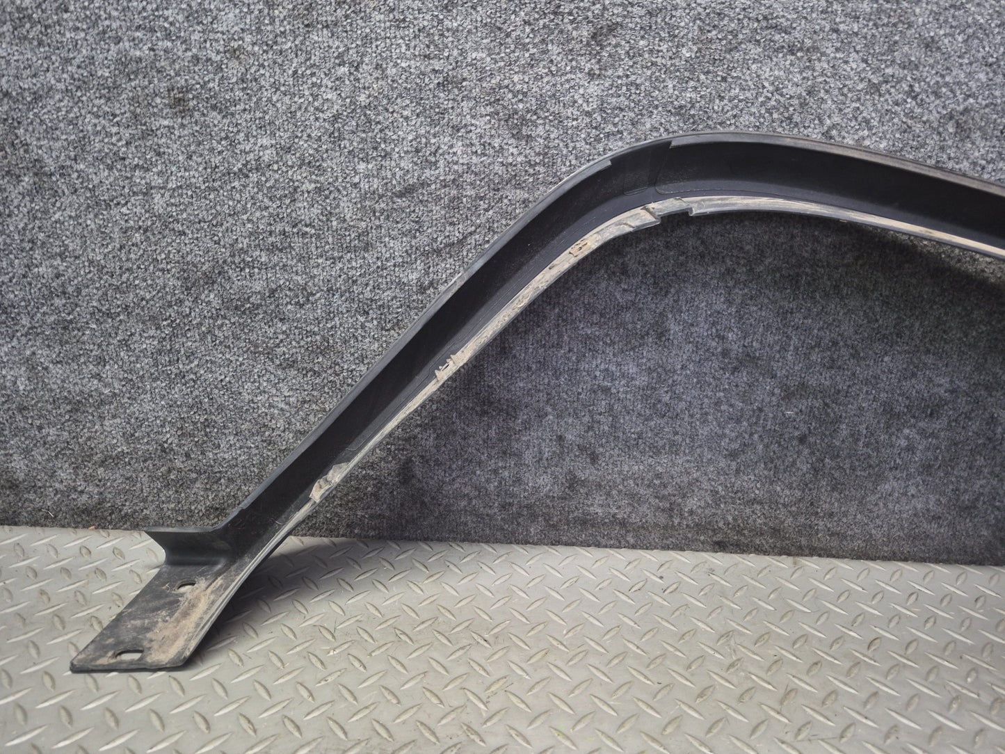 2003-2009 Hummer H2 Rear Left & Right Fender Flare Wheel Arch Molding Set of 2