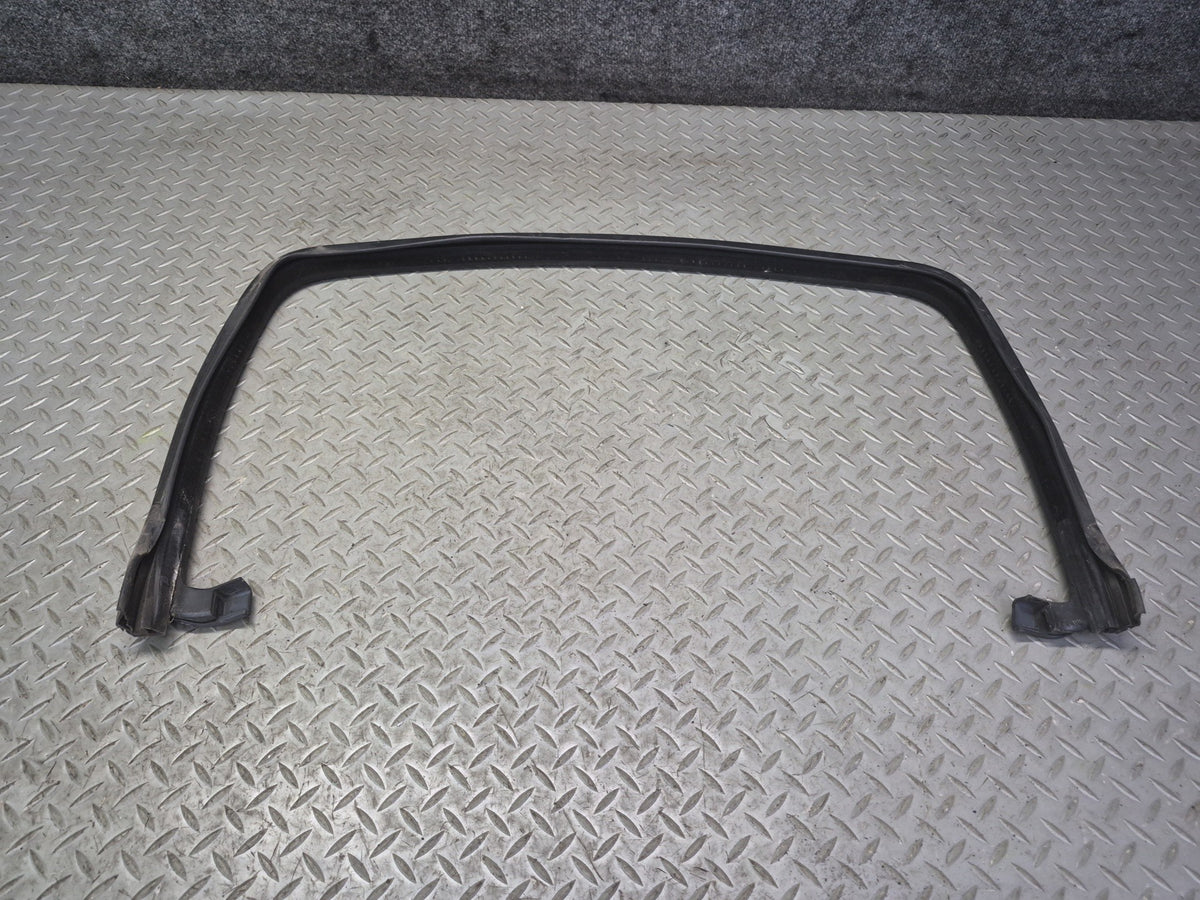2003-2009 Hummer H2 Rear Right Window Outer Inner Weatherstrip Rubber Seal Set