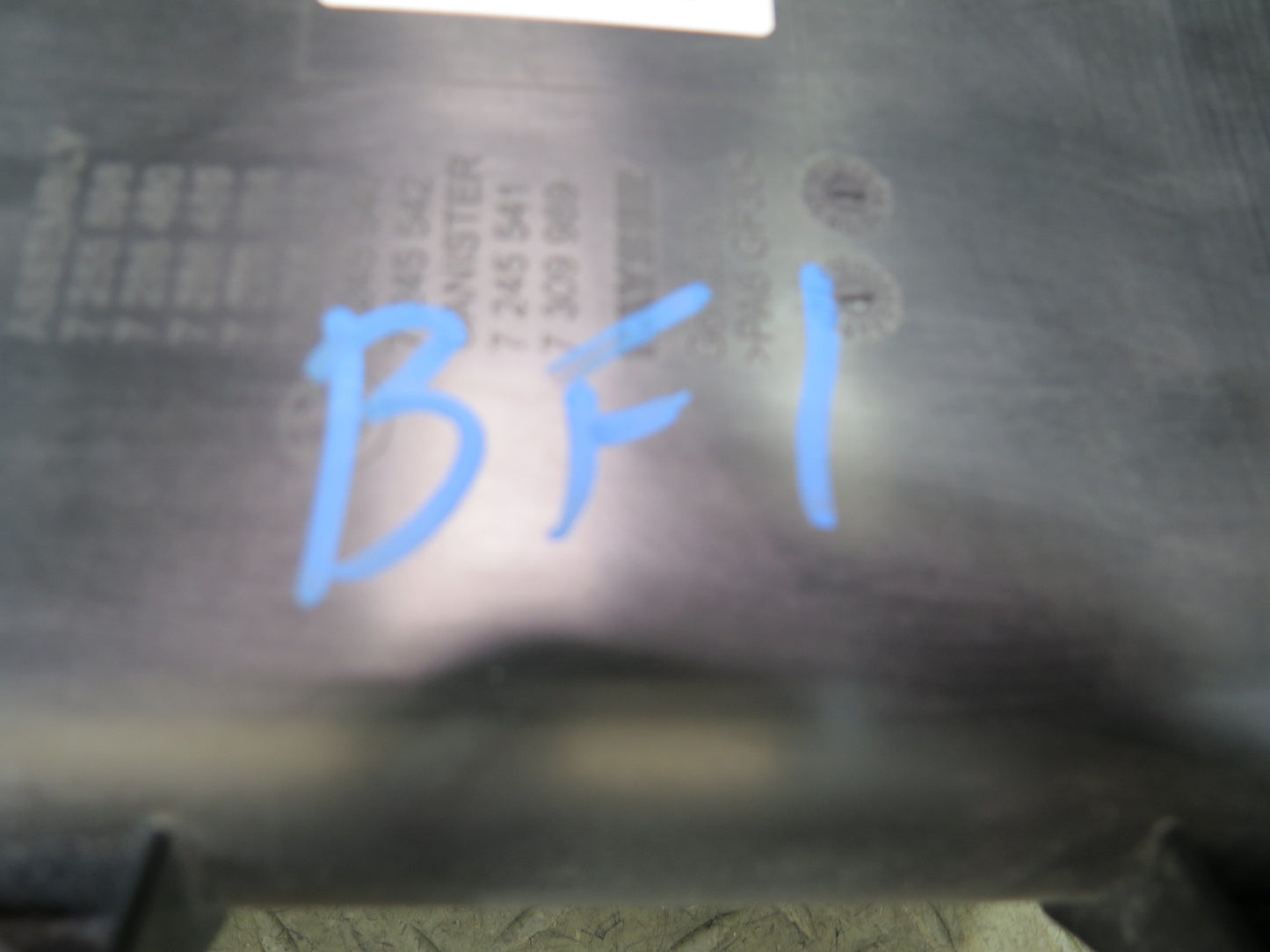 2011-2016 BMW F10 M5 Fuel Evap Vapor Charcoal Canister Assembly 7286469