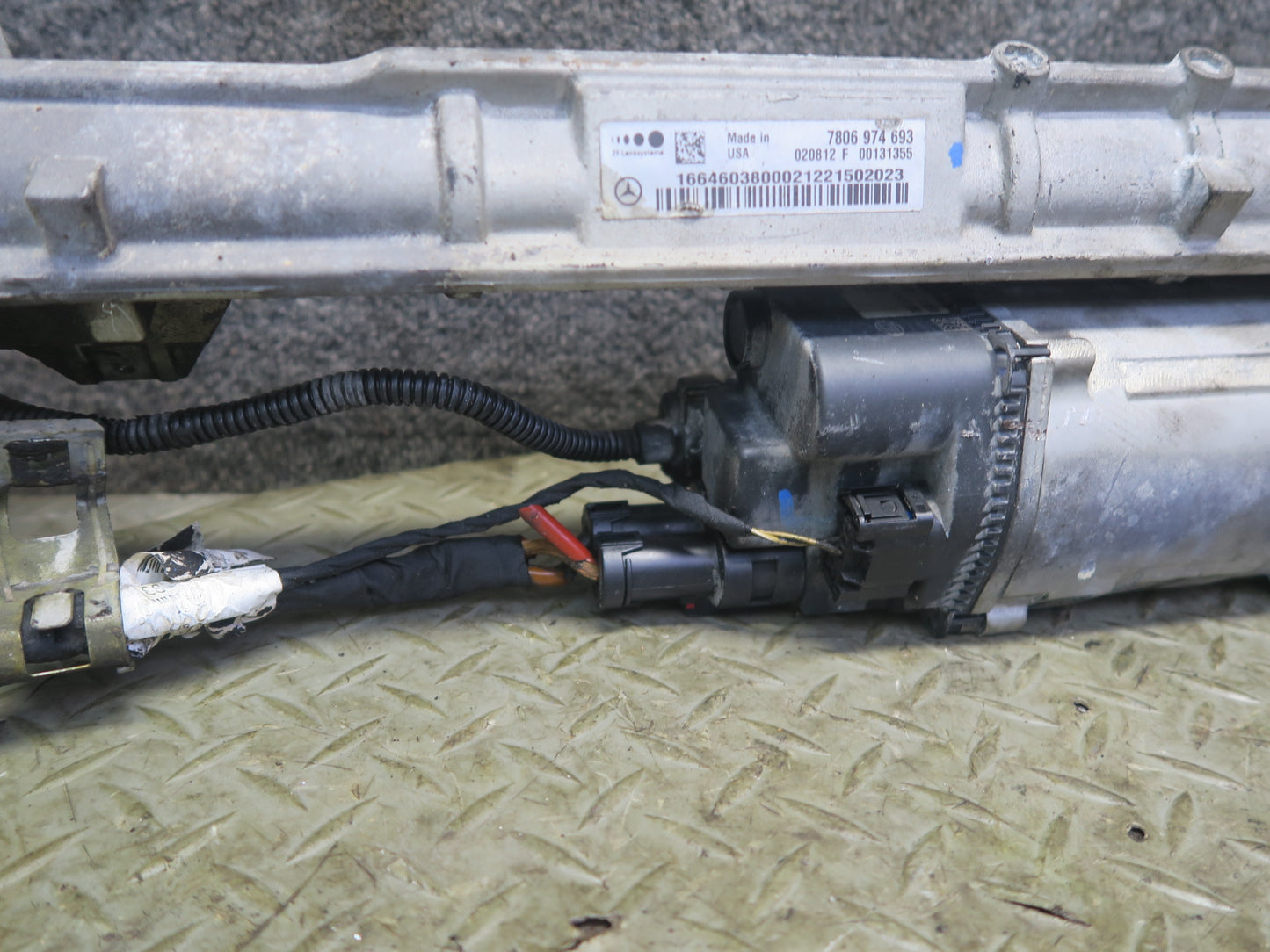 2012-2015 Mercedes W166 ML63 AMG AWD Power Steering Rack & Pinion Gear