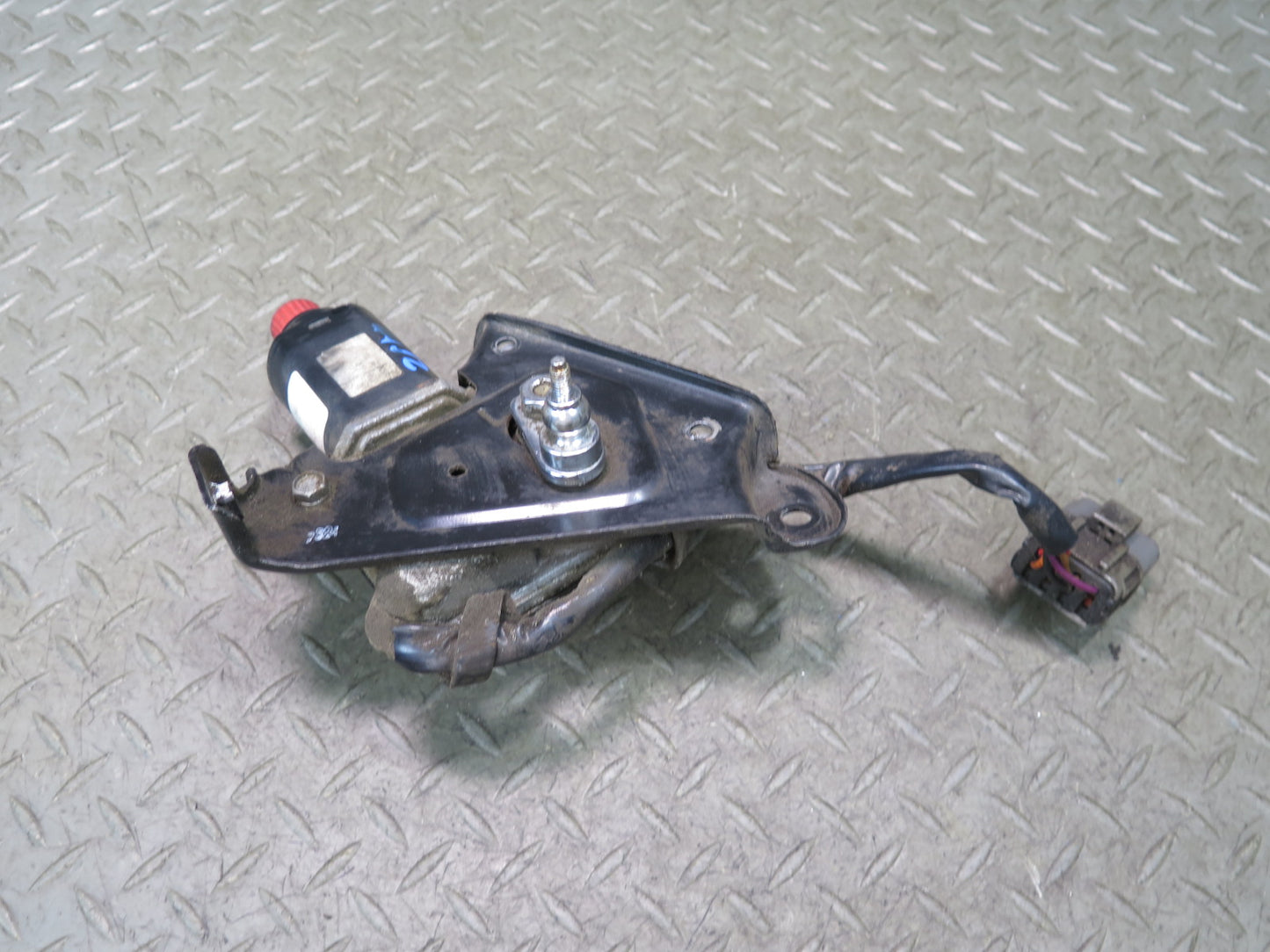 84-89 Nissan Z31 300ZX Front Right Headlight Lamp POP UP Motor OEM