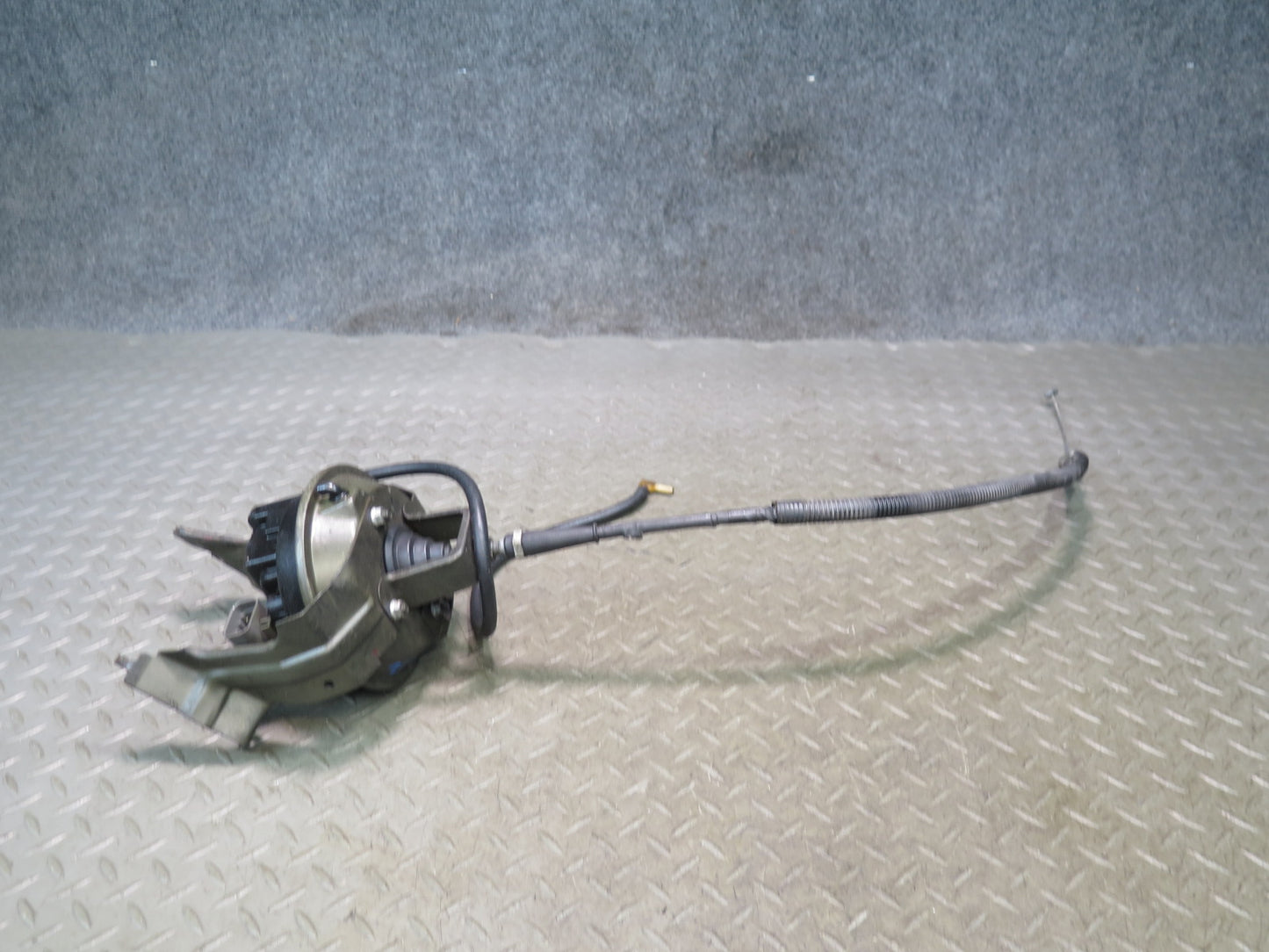84-89 Nissan Z31 300ZX NA Cruise Control Actuator Motor OEM