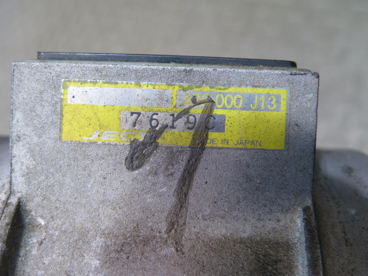 1987 Nissan Z31 300ZX NON Turbo Mass Air Flow Meter MAF Sensor OEM