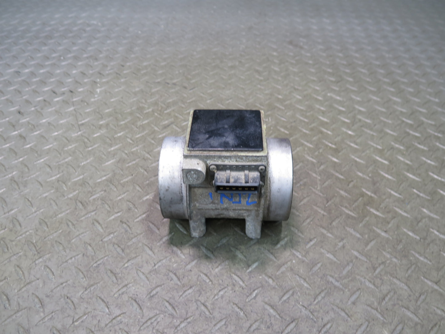 1987 Nissan Z31 300ZX NON Turbo Mass Air Flow Meter MAF Sensor OEM