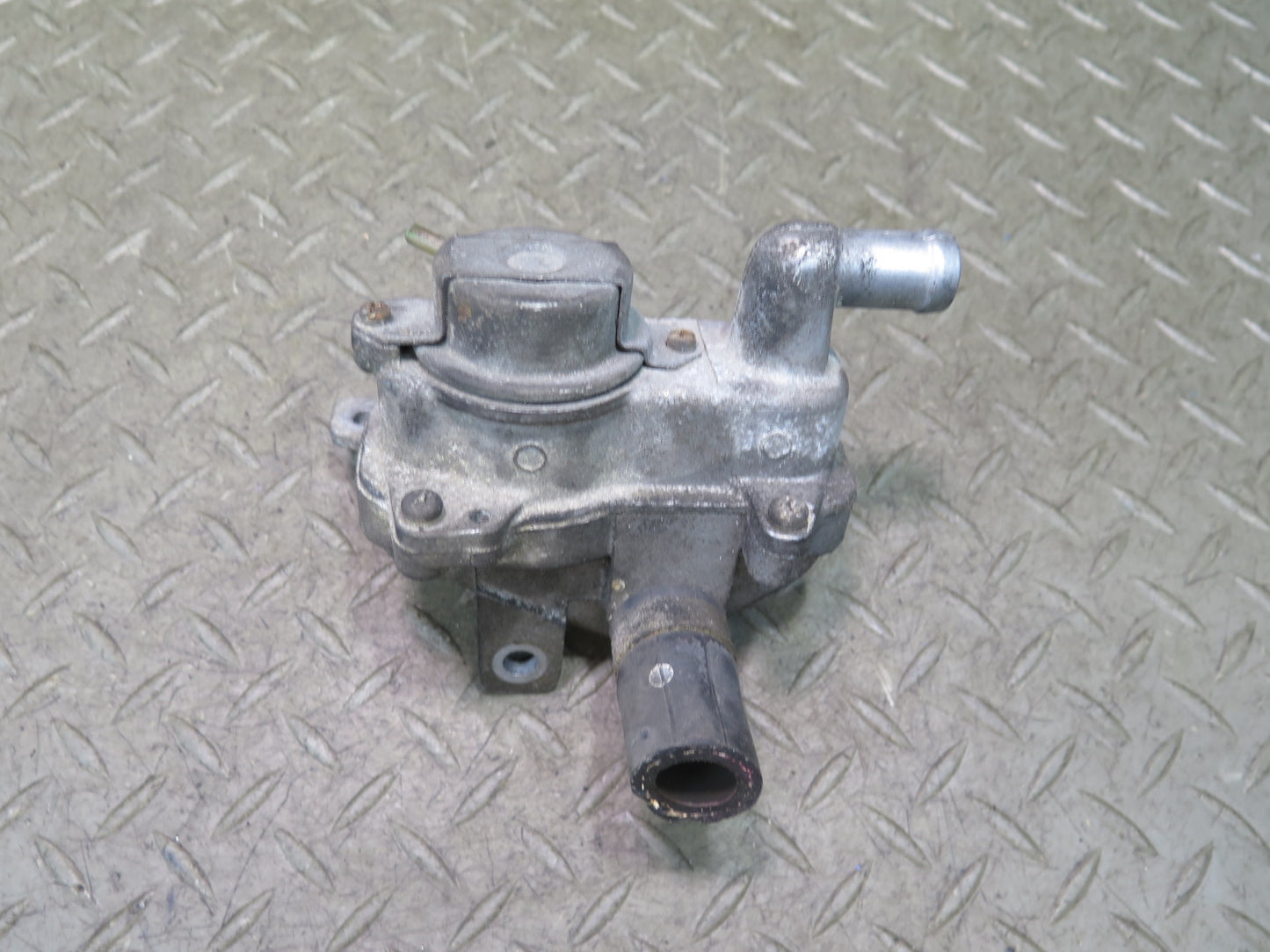 84-89 Nissan Z31 300ZX NON Turbo Auxiliary Air Injection Pump Solenoid OEM