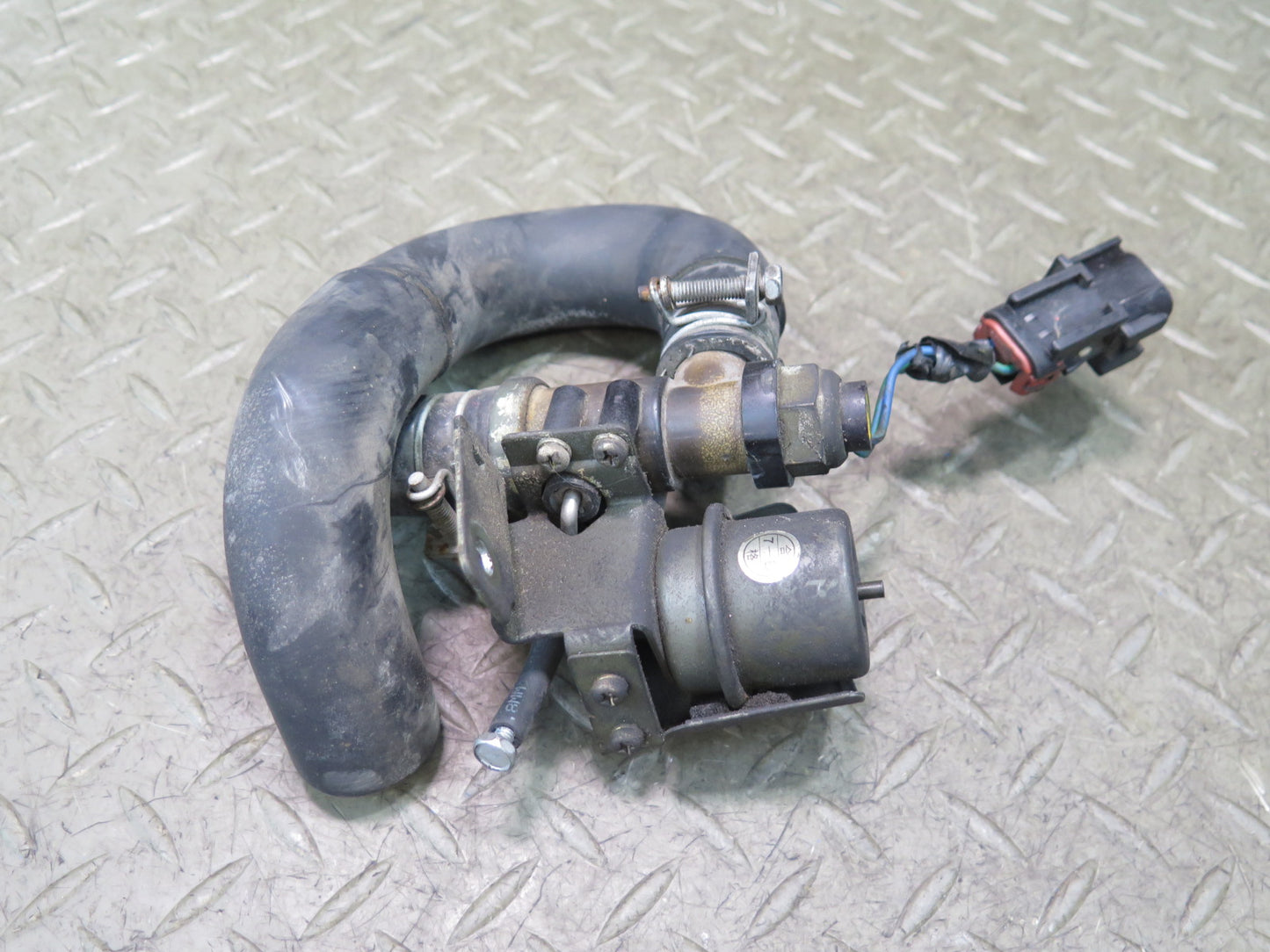 87-89 Nissan Z31 300ZX Heater Bypass Control Valve OEM