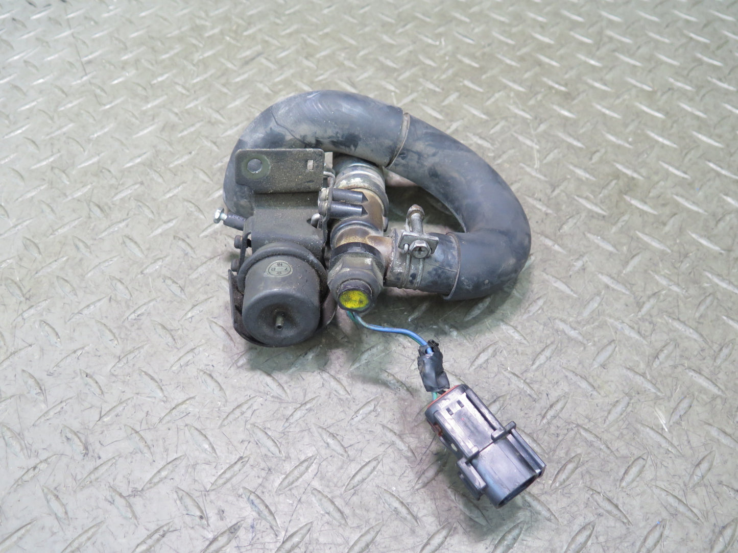 87-89 Nissan Z31 300ZX Heater Bypass Control Valve OEM