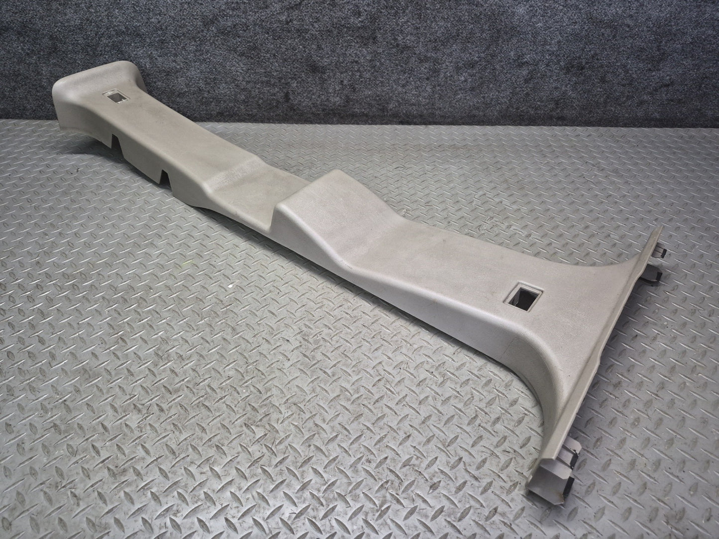 2003-2007 Hummer H2 Left & Right Interior B Pillar Trim Cover Panel Set of 2