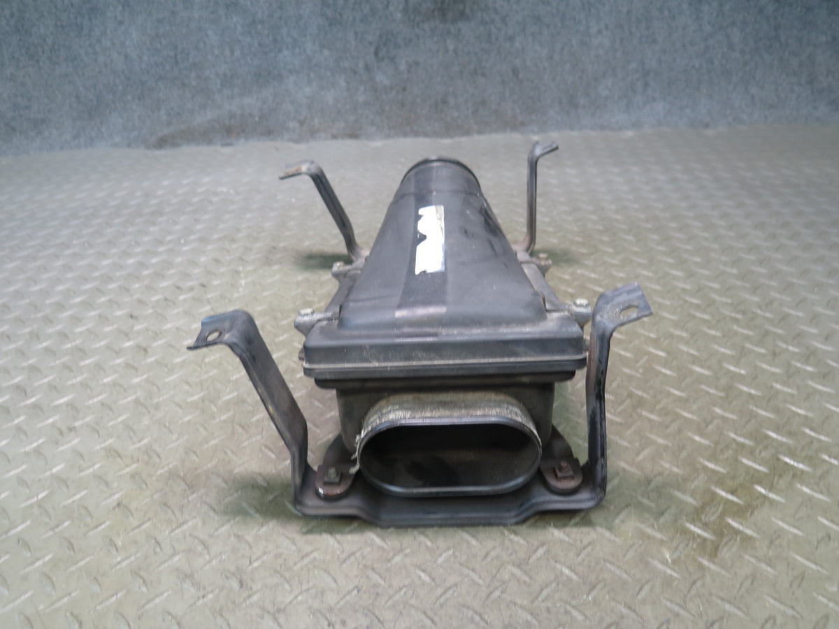 84-89 Nissan Z31 300ZX NON Turbo Air Intake Cleaner Filter Box w Mount OEM