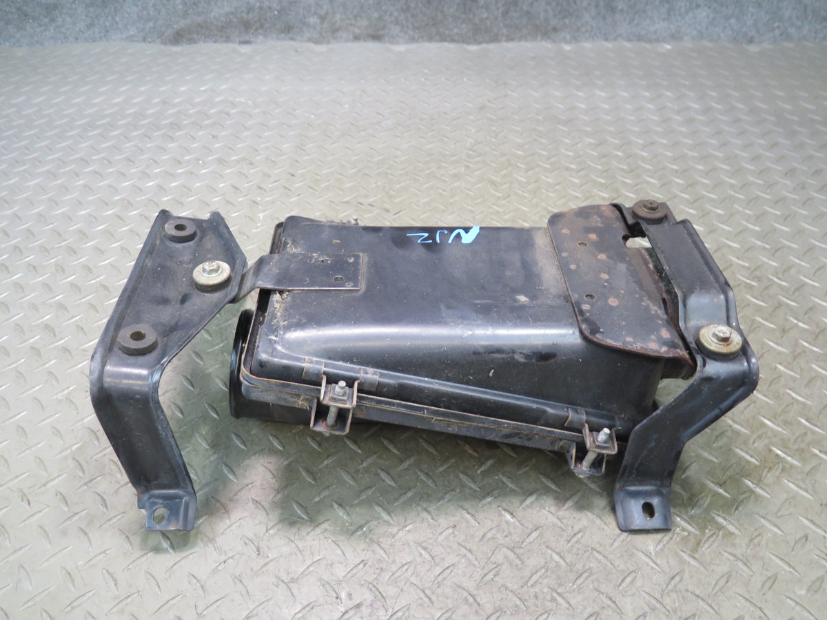 84-89 Nissan Z31 300ZX NON Turbo Air Intake Cleaner Filter Box w Mount OEM
