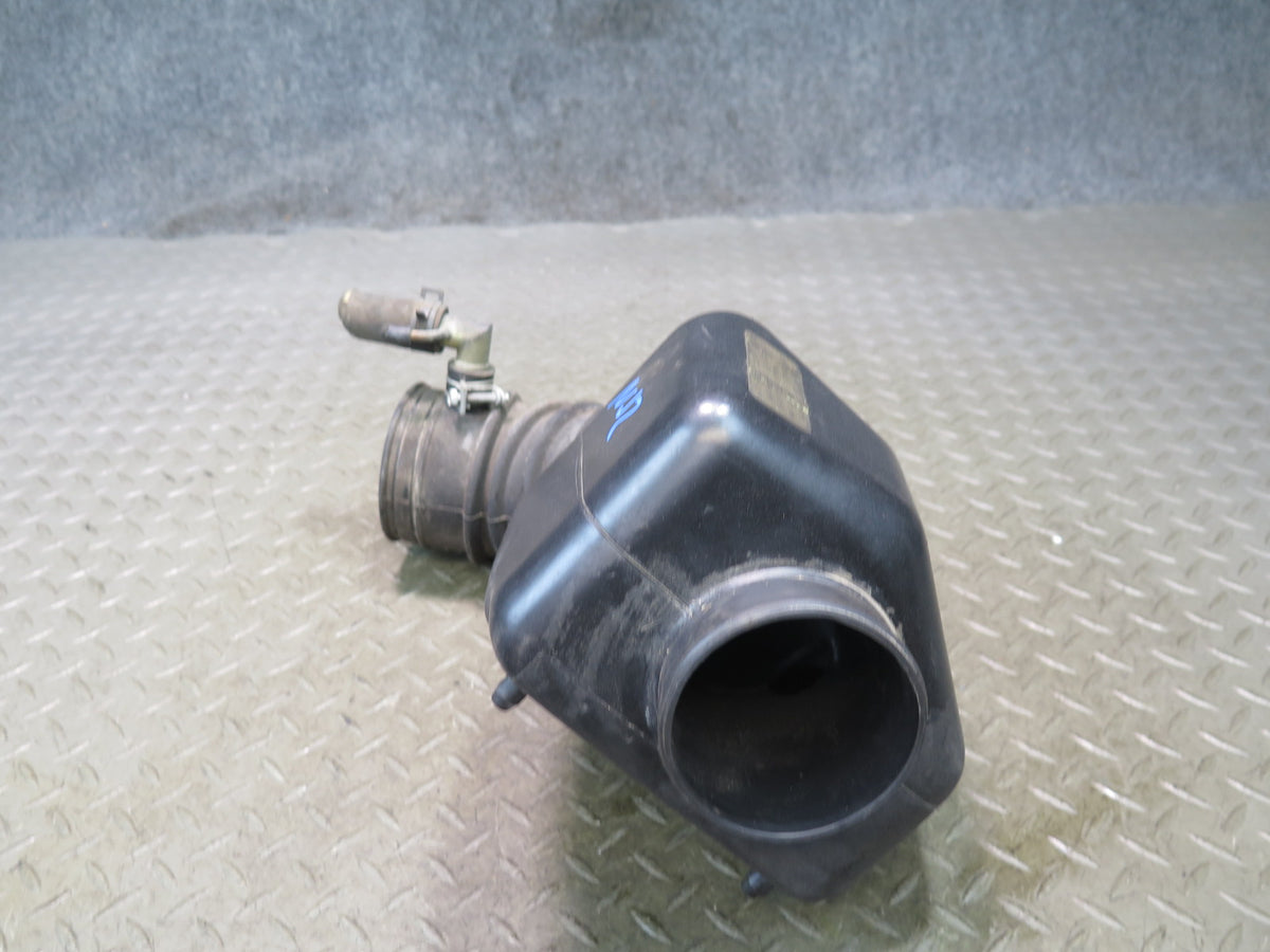 85-89 Nissan Z31 300ZX NA Air Intake Filter Resonator Box w Hose 16580-01P00 OEM