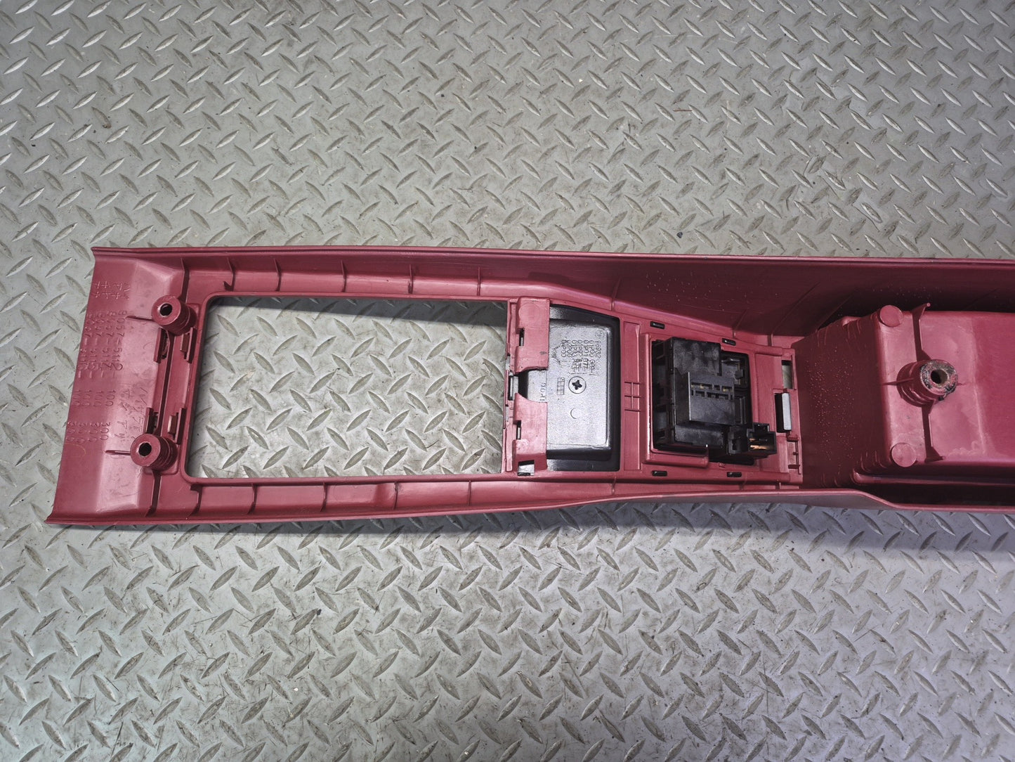 84-89 Nissan Z31 300ZX Center Console Trim Cover Panel w Mirror Switch Damaged