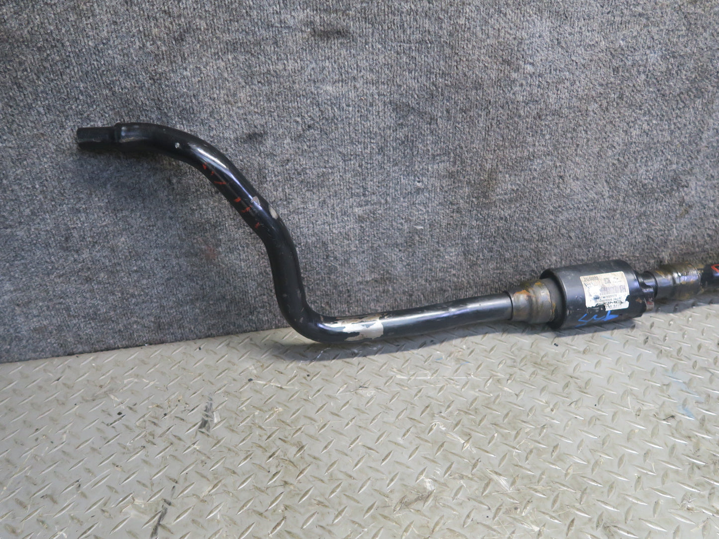 12-15 Mercedes W166 ML63 AMG AWD Front Adaptive Anti Roll Sway Bar Stabilizer