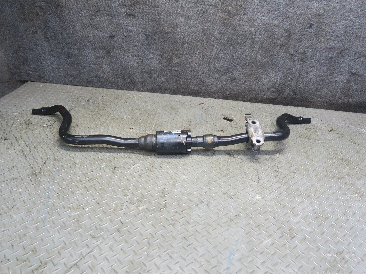 12-15 Mercedes W166 ML63 AMG AWD Front Adaptive Anti Roll Sway Bar Stabilizer