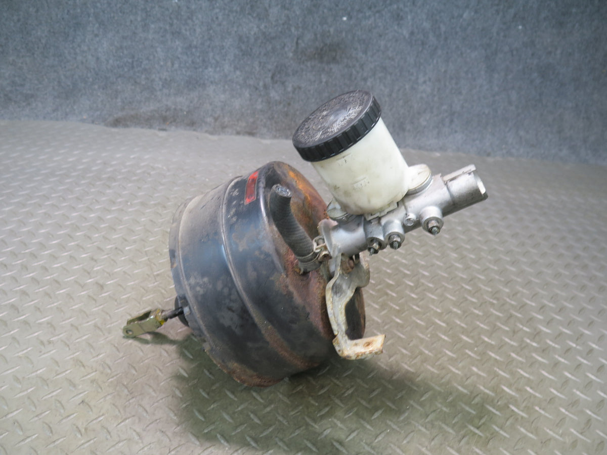 87-89 Nissan Z31 300ZX NA Brake Master Cylinder Booster Fluid Reservoir OEM