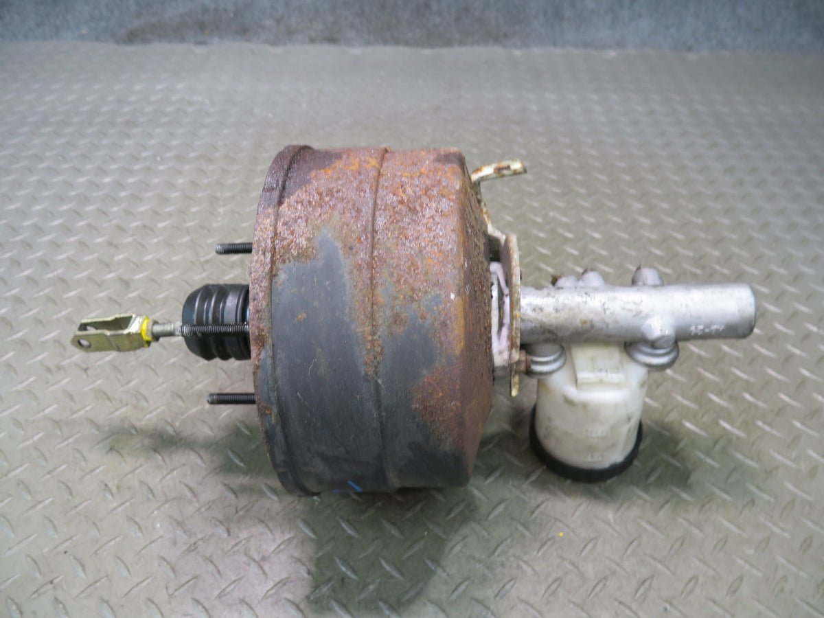 87-89 Nissan Z31 300ZX NA Brake Master Cylinder Booster Fluid Reservoir OEM