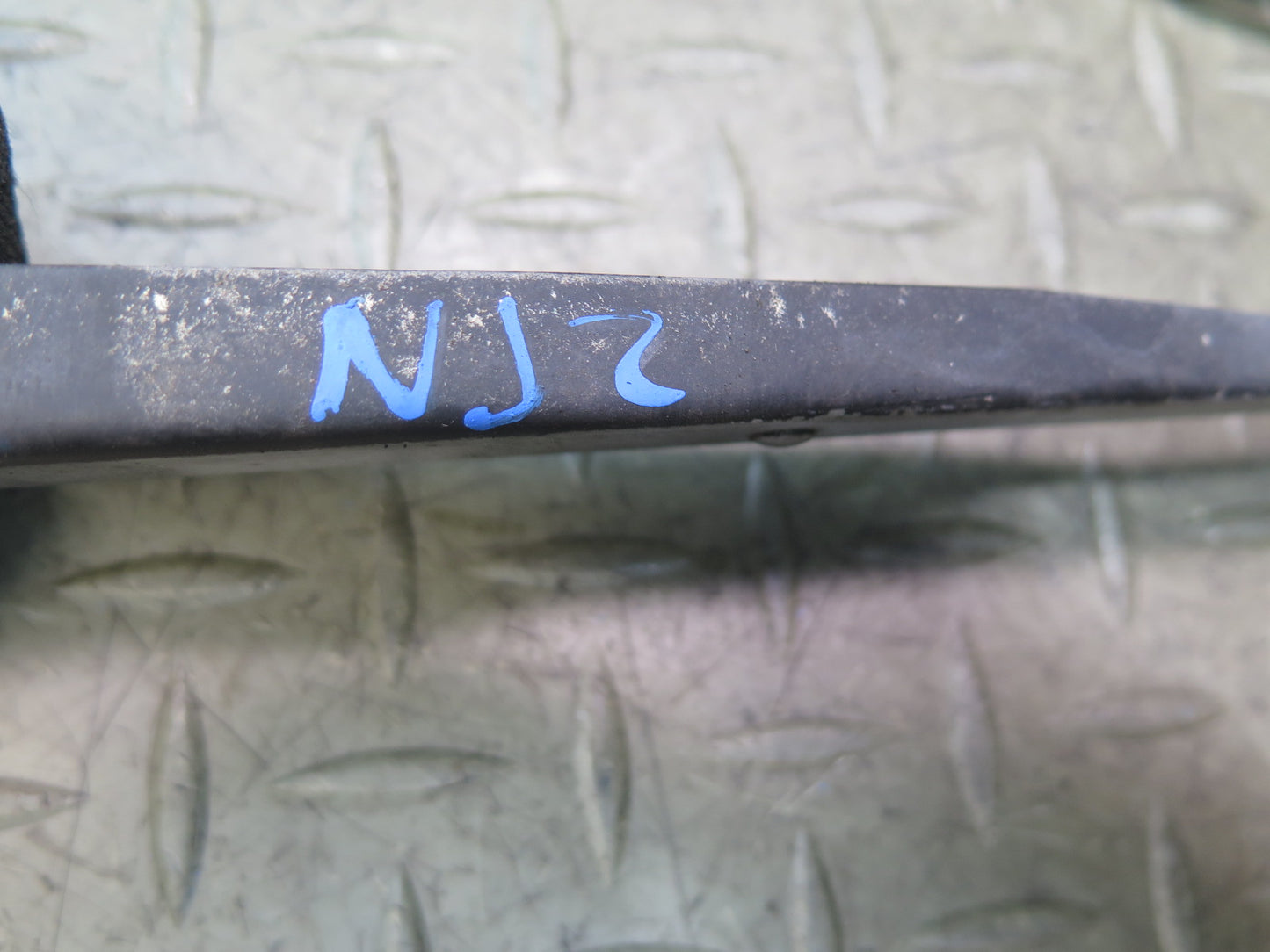 84-89 Nissan Z31 300ZX Set of 2 Front Windshield Left & Right Wiper Arm OEM