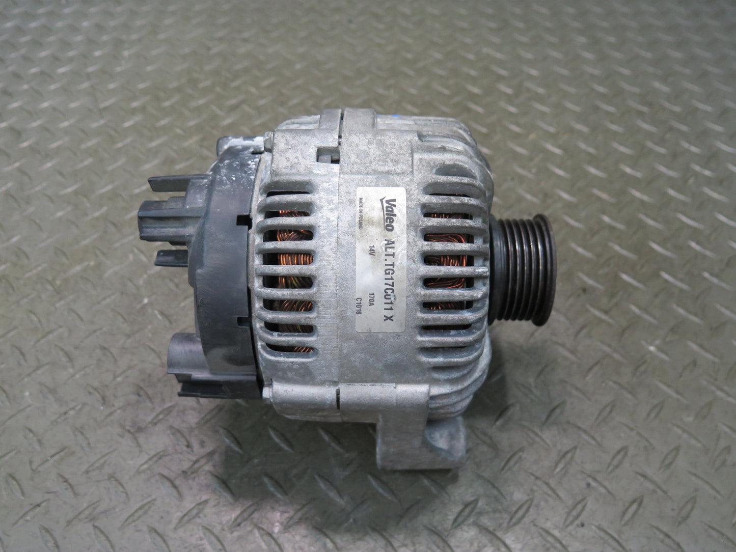 2006-2010 BMW E64 E63 M6 S85 Engine Alternator Generator
