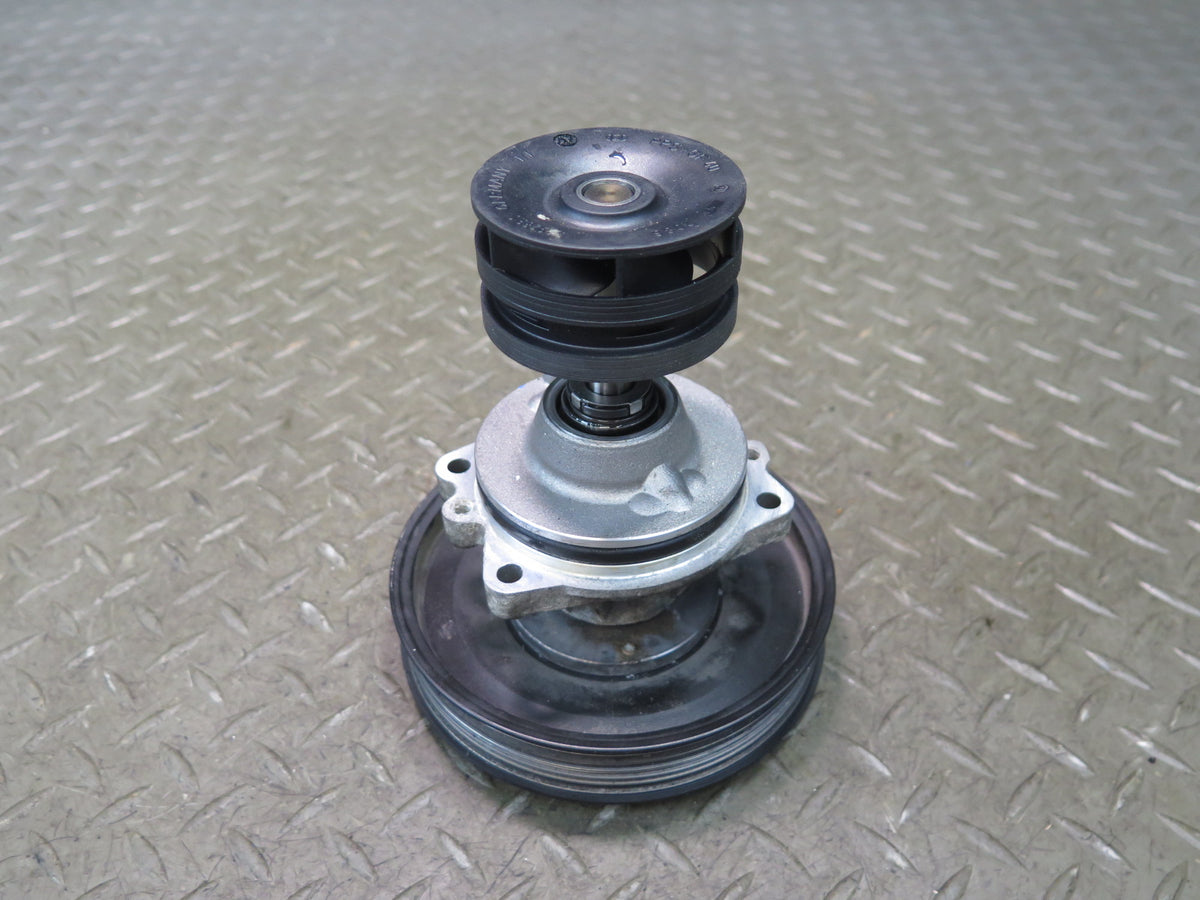 2006-2010 BMW E64 E63 M6 S85 Engine Water Coolant Pump W/ Pulley 7834065