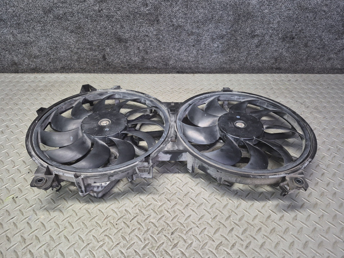 09-20 Nissan Z34 370Z A/T Engine Cooling Dual Fan Motor Shroud OEM