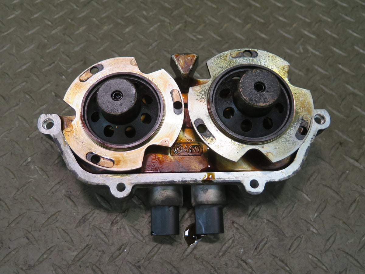 2006-2010 BMW E64 E63 M6 S85 Right Vanos Variable Valve Timing Unit W/ Solenoids