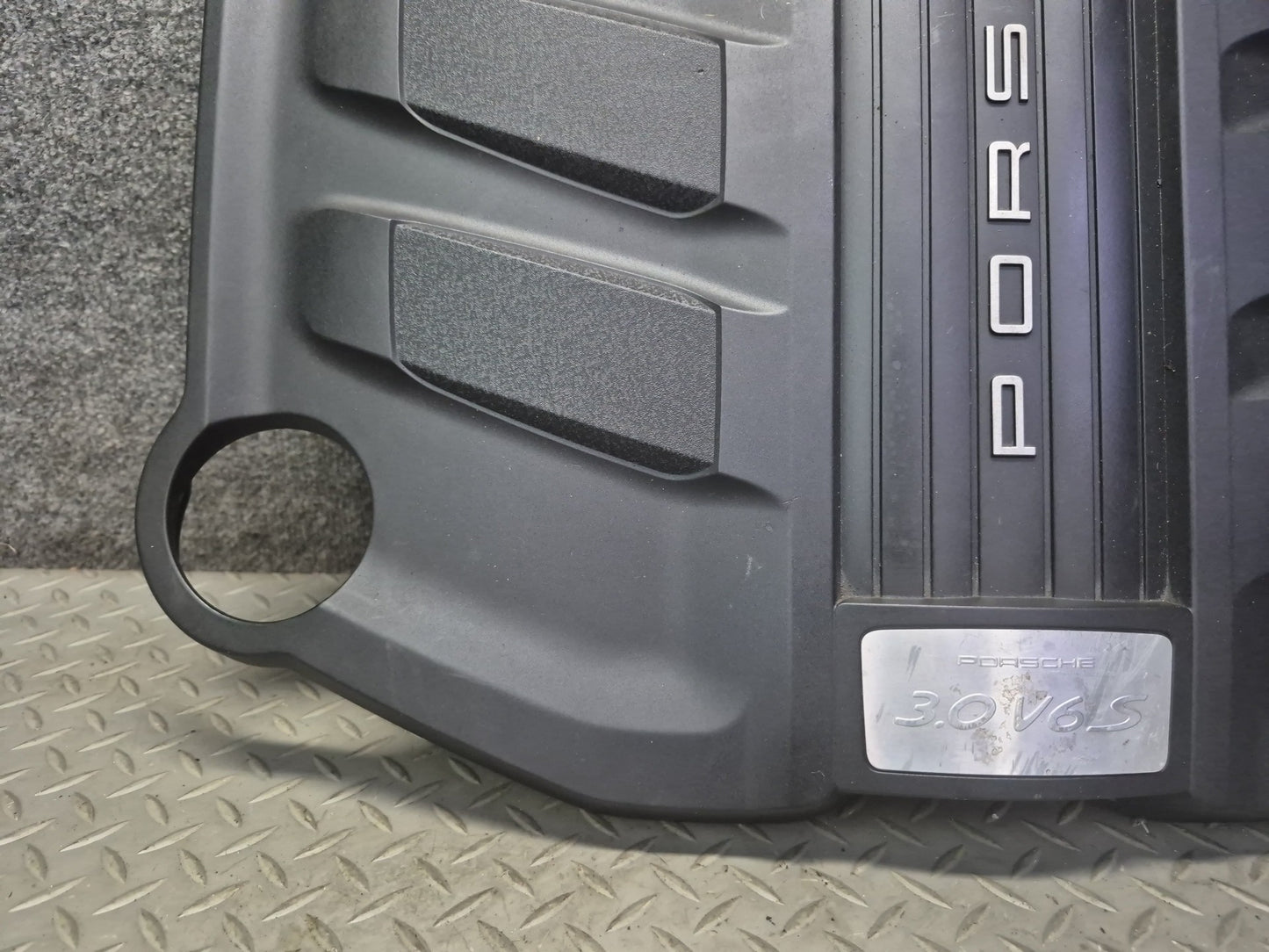 2014-2016 Porsche Panamera 970 3.0L Engine Motor TOP Trim Cover Panel