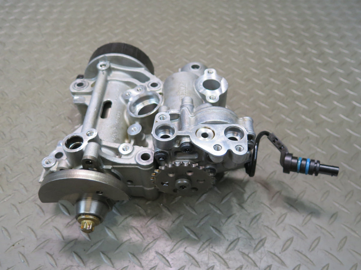 2014-2016 Porsche Panamera 970 3.0L Cwda Engine Motor Oil Pump