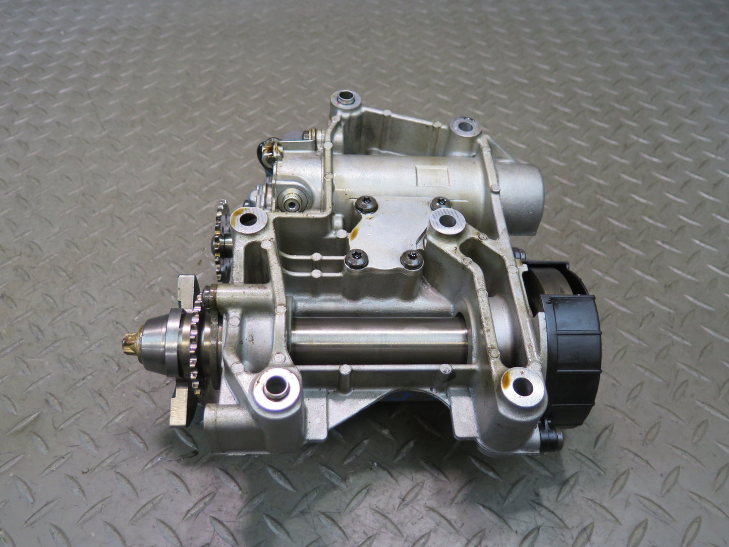 2014-2016 Porsche Panamera 970 3.0L Cwda Engine Motor Oil Pump