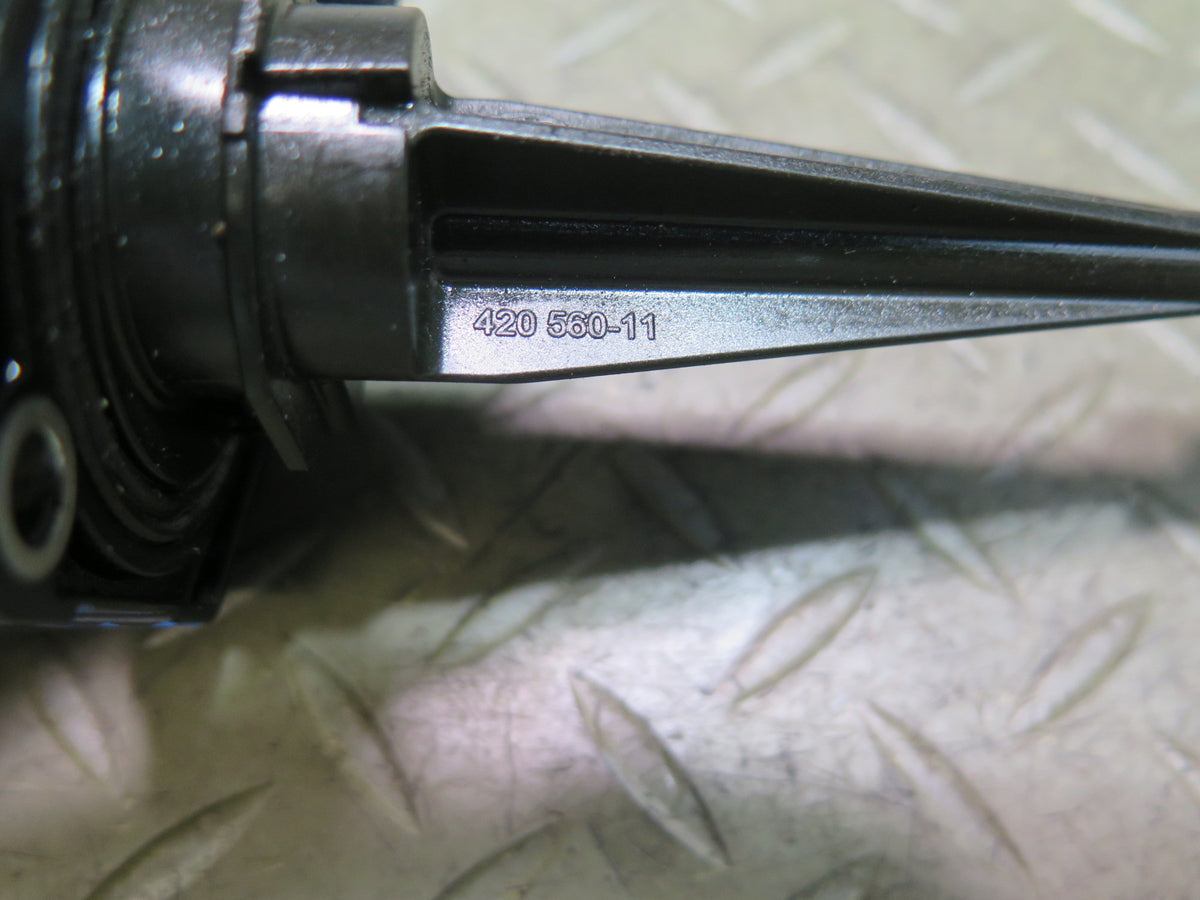 2014-2016 Porsche Panamera 970 3.0L Engine Oil Level Sensor 94660617000