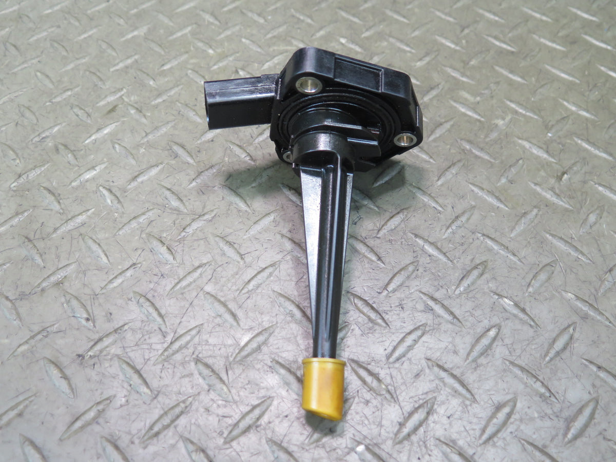 2014-2016 Porsche Panamera 970 3.0L Engine Oil Level Sensor 94660617000