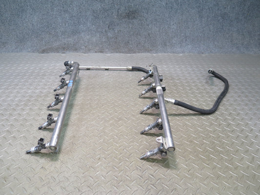 2006-2010 BMW E64 E63 M6 S85 V10 Engine Left & Right Fuel Rail W/ Injectors Set