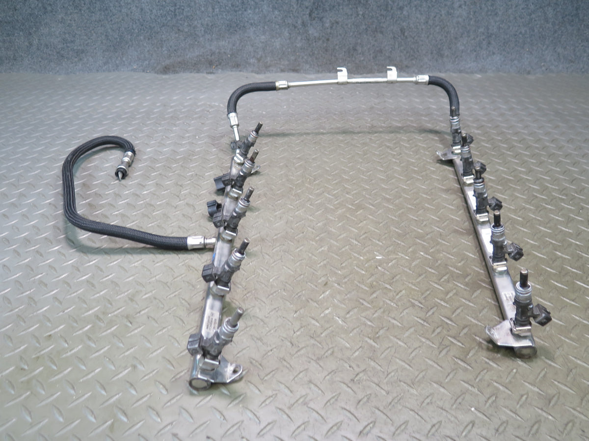 2006-2010 BMW E64 E63 M6 S85 V10 Engine Left & Right Fuel Rail W/ Injectors Set