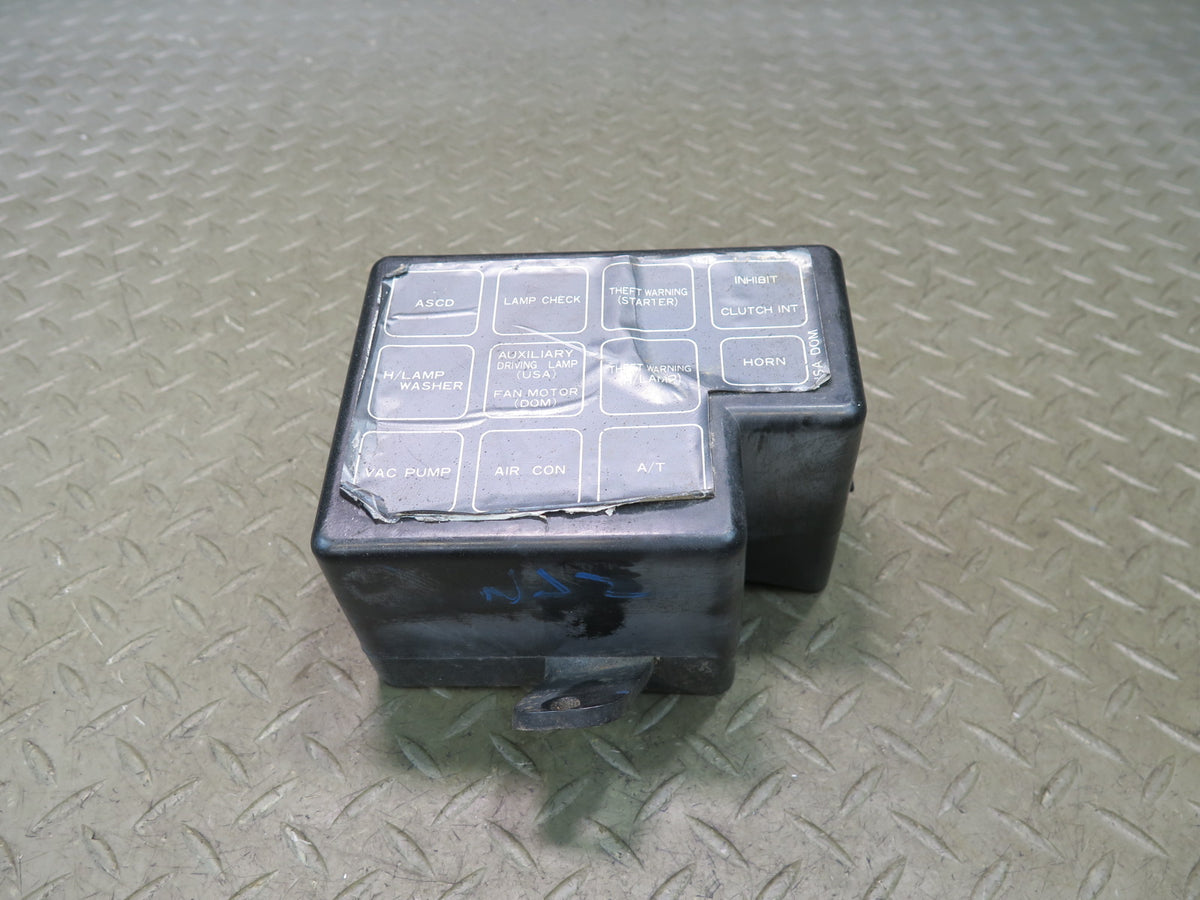 84-89 Nissan Z31 300ZX Engine Bay Small Fuse Relay Box Module OEM