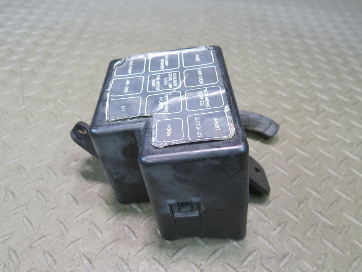 84-89 Nissan Z31 300ZX Engine Bay Small Fuse Relay Box Module OEM