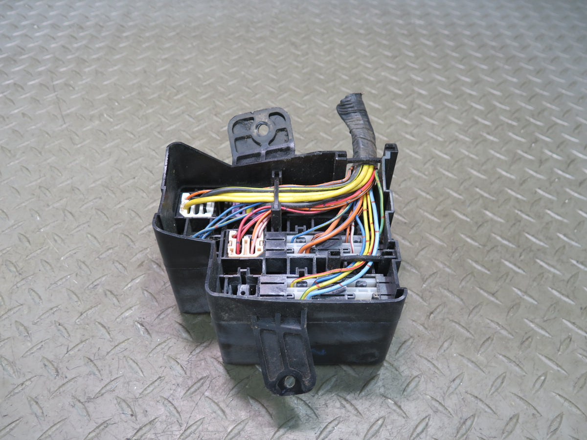 84-89 Nissan Z31 300ZX Engine Bay Small Fuse Relay Box Module OEM