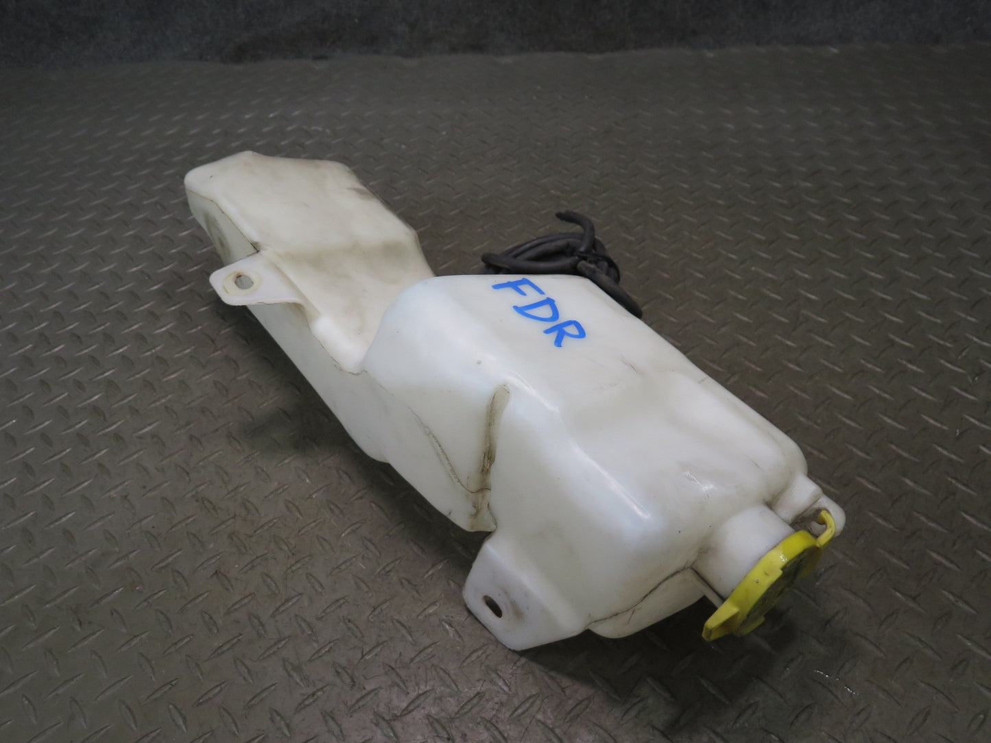 05-08 Dodge RAM 1500 DR Windshield Washer Fluid Reservoir Tank w Pump