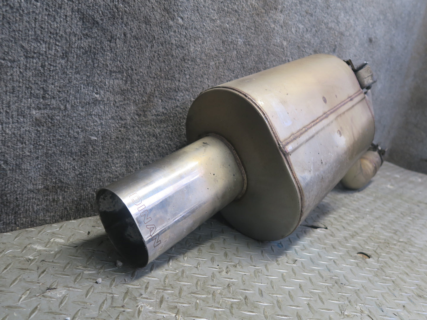 97-03 BMW E39 540i 4.4L M62 Sedan Rear Exhaust Muffler Dinan