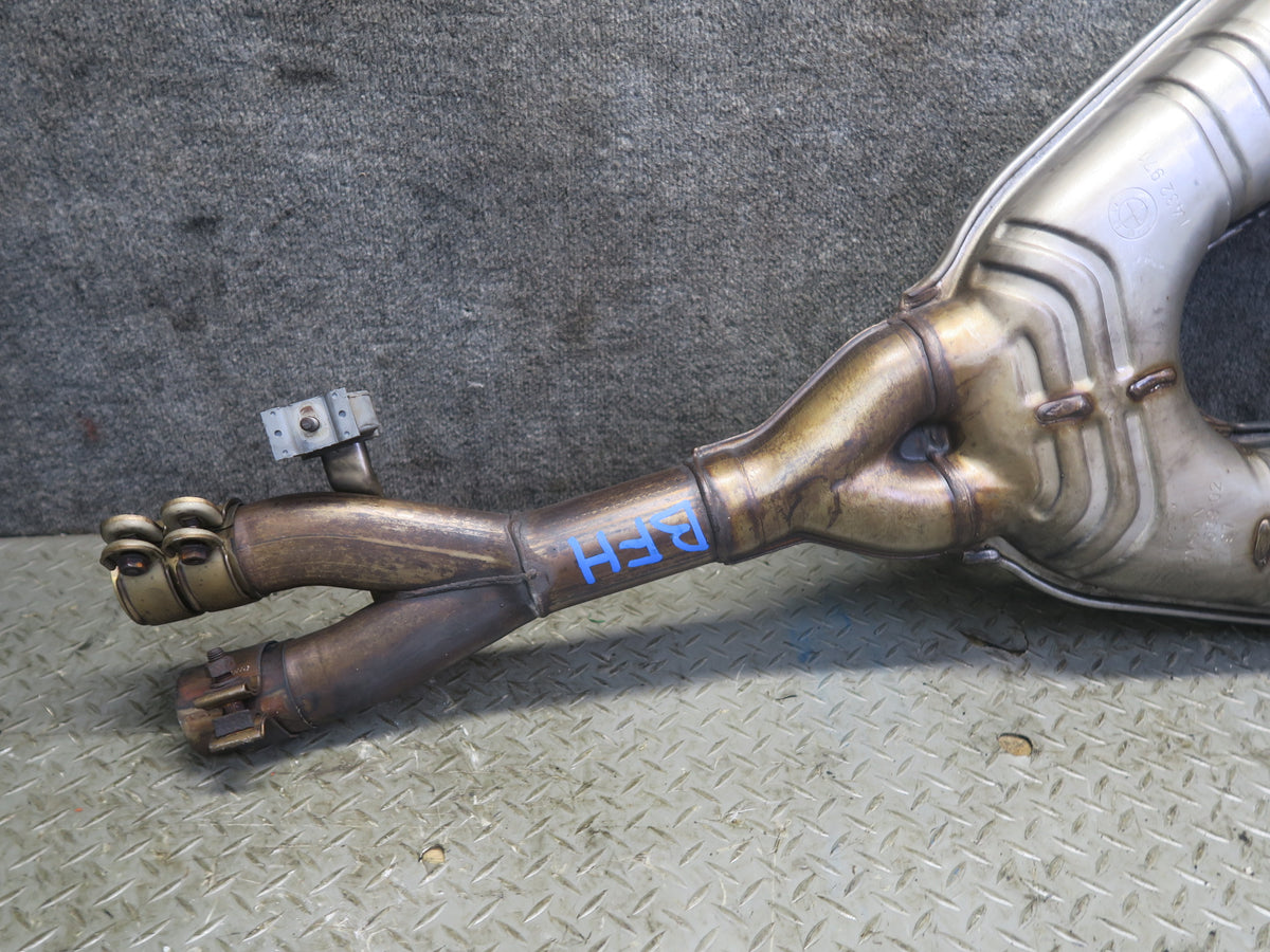 97-98 BMW E39 540i 4.4L M62 Sedan Center Exhaust Muffler Boysen 1432971 OEM