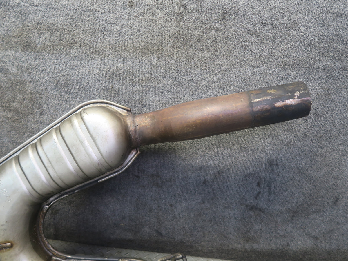97-98 BMW E39 540i 4.4L M62 Sedan Center Exhaust Muffler Boysen 1432971 OEM